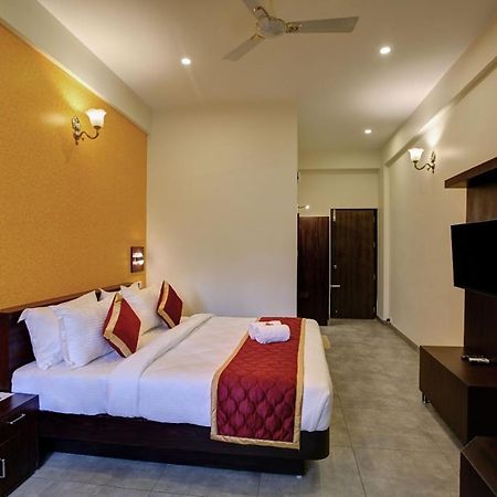 Gokulam Grand Resort & Spa, Coorg Kushālnagar Exterior photo