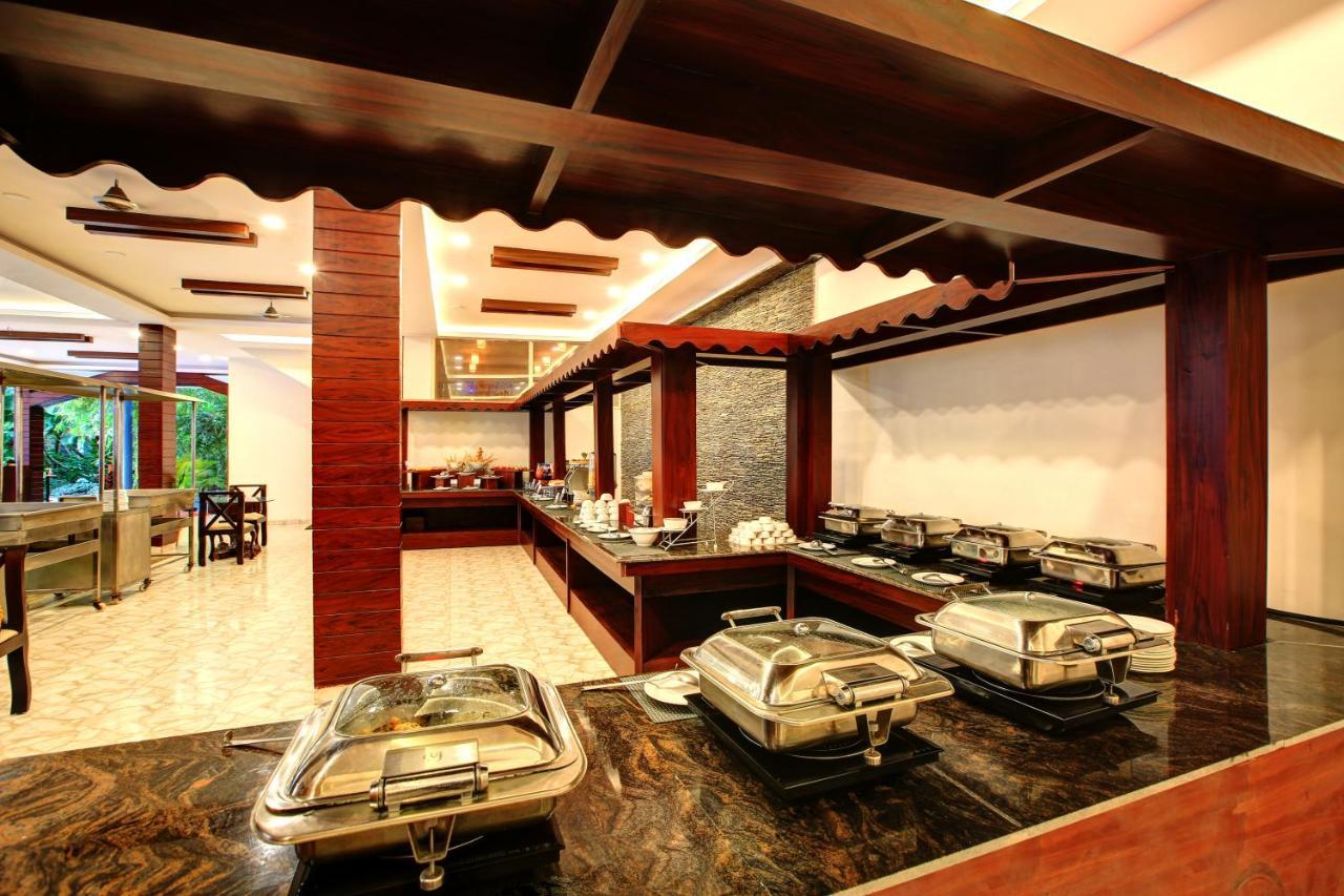 Gokulam Grand Resort & Spa, Coorg Kushālnagar Exterior photo