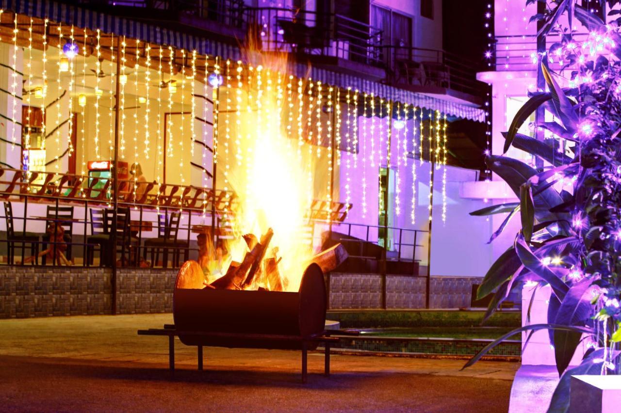 Gokulam Grand Resort & Spa, Coorg Kushālnagar Exterior photo
