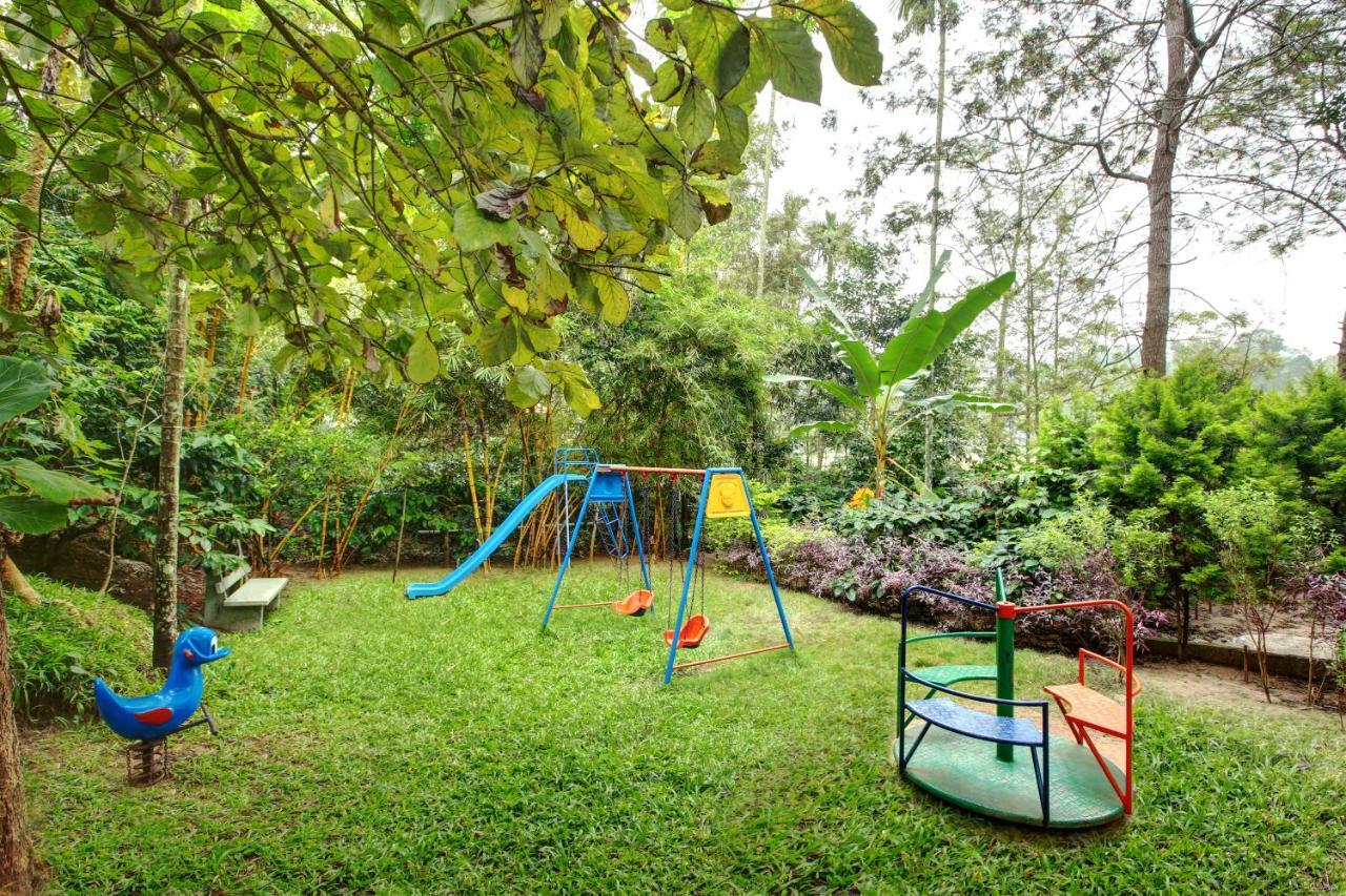 Gokulam Grand Resort & Spa, Coorg Kushālnagar Exterior photo
